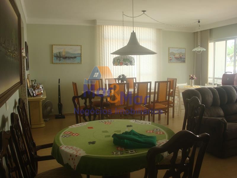 Apartamento-3-dormitorios-Pitangueiras