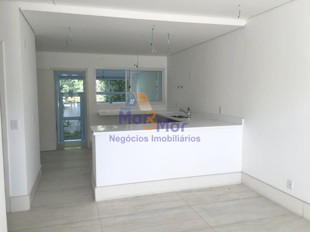 Casa em alvenaria GUARUJÁ - SP