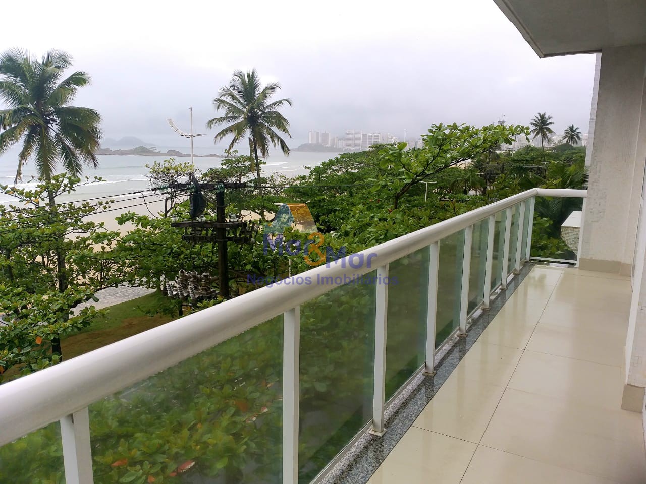 Apartamento-4-dormitorios-Pitangueiras