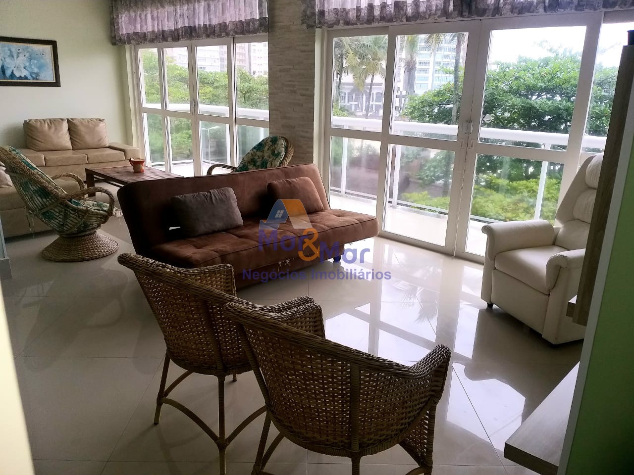 Apartamento-4-dormitorios-Pitangueiras