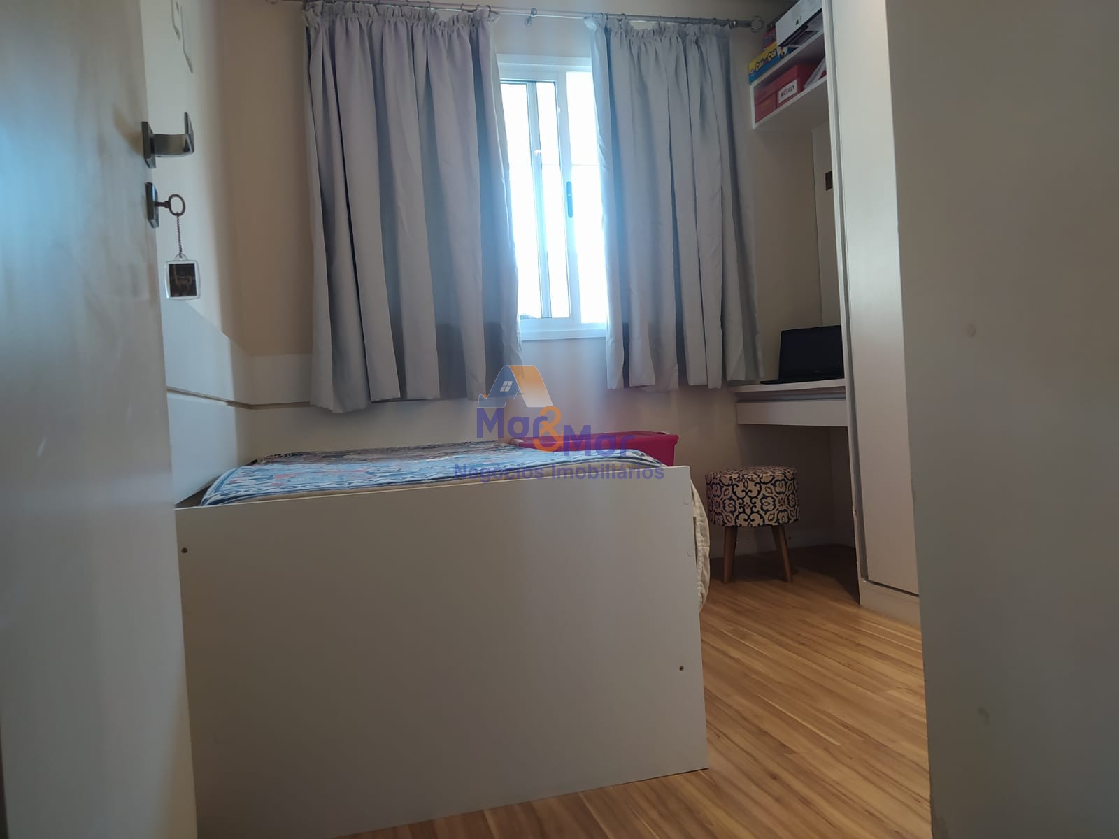 Apartamento na Praia das Astúrias, Guarujá - SP
