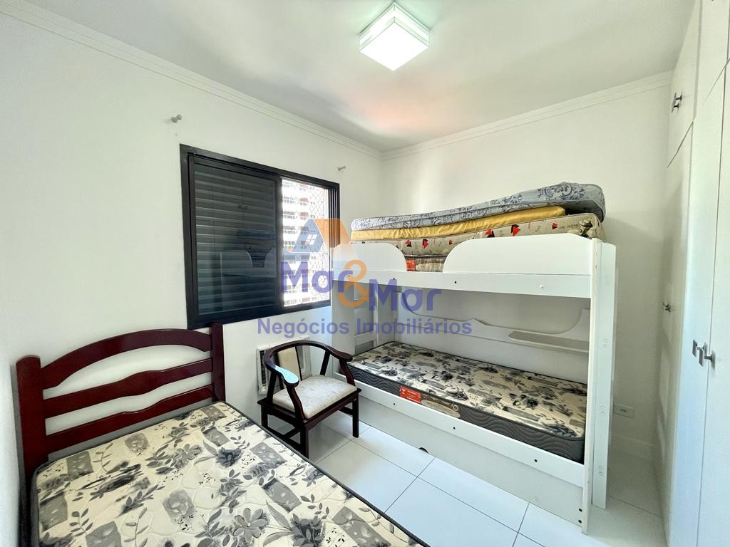 Apartamento na Praia das Pitangueiras, Guarujá - SP