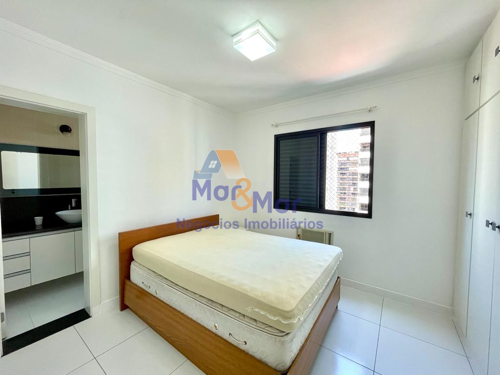 Apartamento na Praia das Pitangueiras, Guarujá - SP