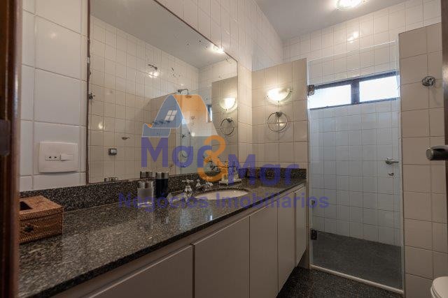 Casa em alvenaria GUARUJÁ - SP