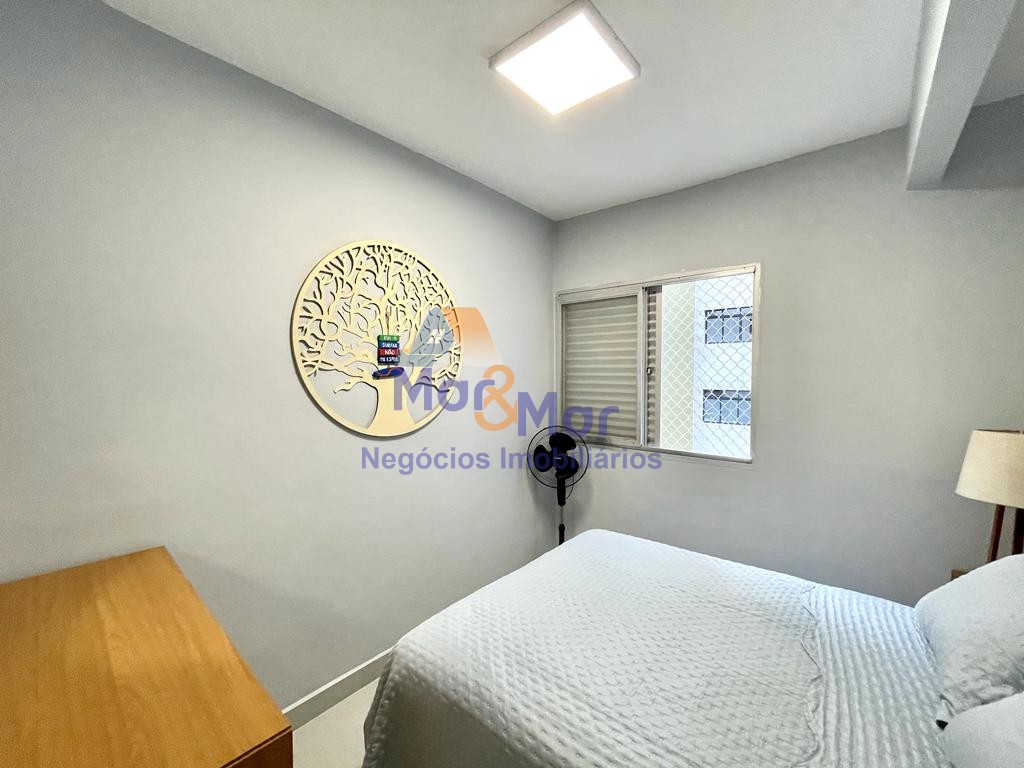 Apartamento na Praia das Pitangueiras, Guarujá - SP