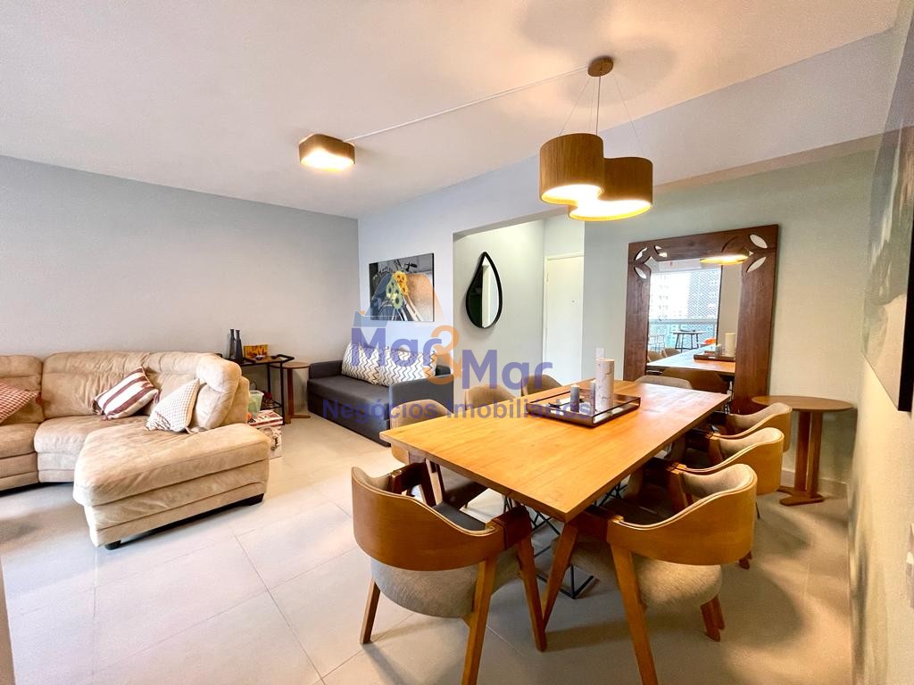 Apartamento na Praia das Pitangueiras, Guarujá - SP