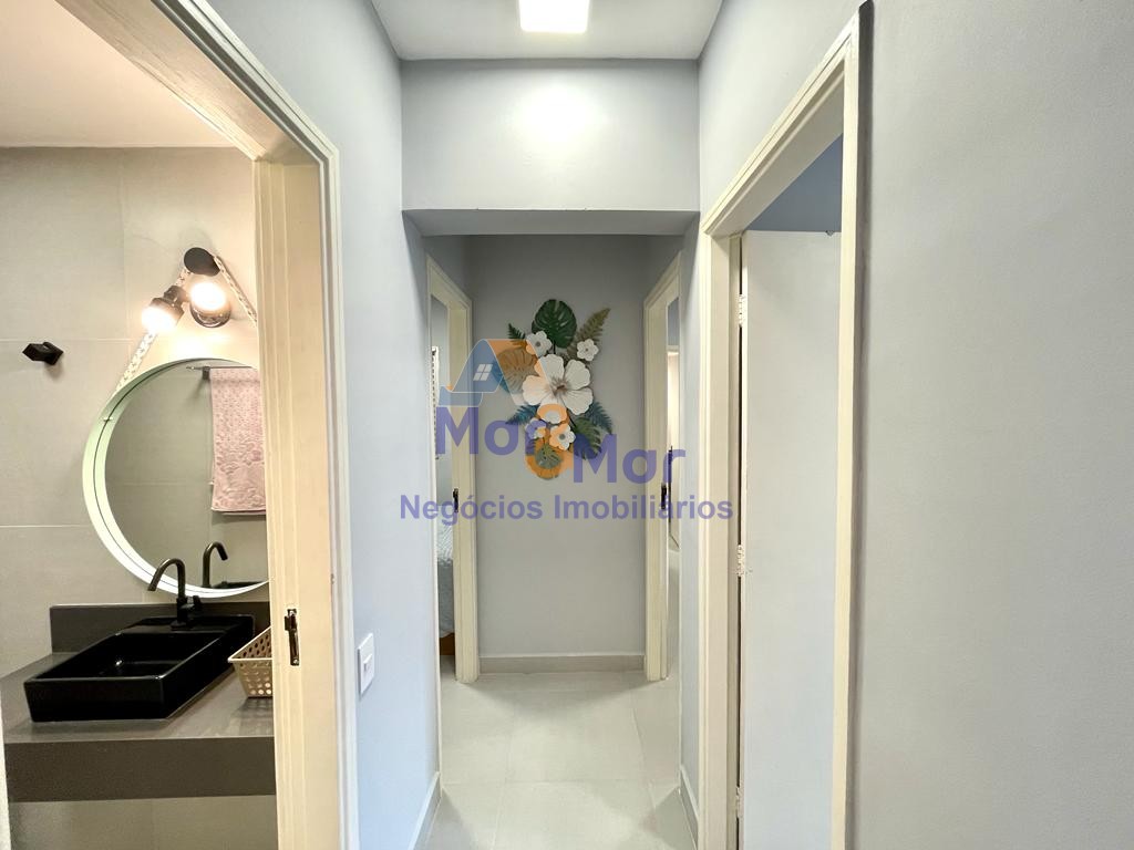 Apartamento na Praia das Pitangueiras, Guarujá - SP