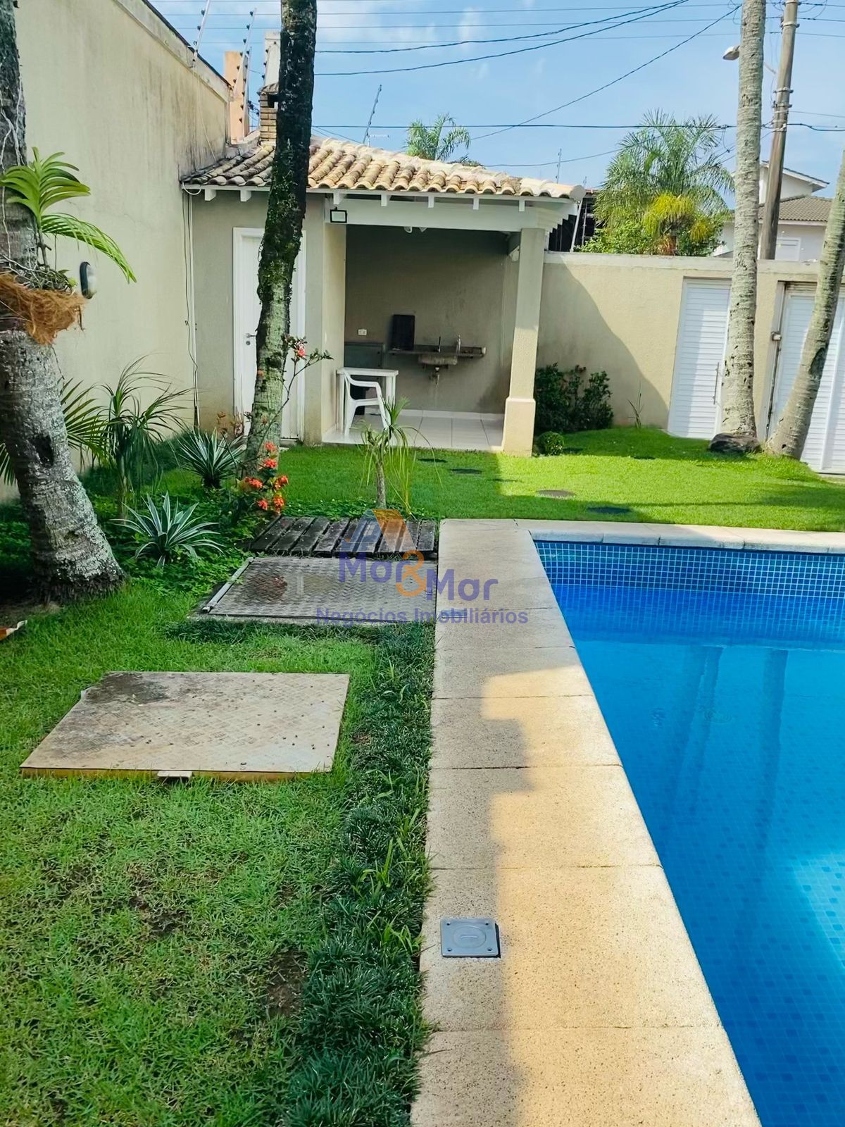 Casa em alvenaria GUARUJÁ - SP