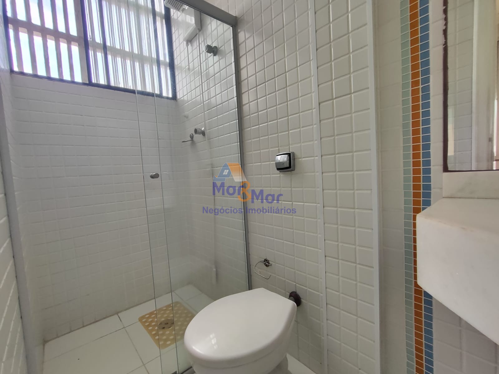 Apartamento Frente ao Mar nas Pitangueiras, Guarujá - SP
