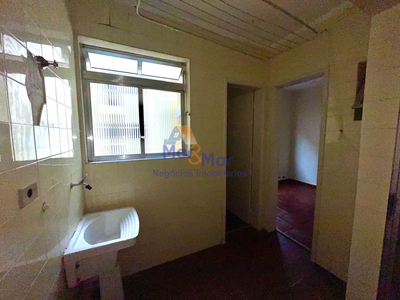 Apartamento na Praia da Enseada, Guarujá - SP