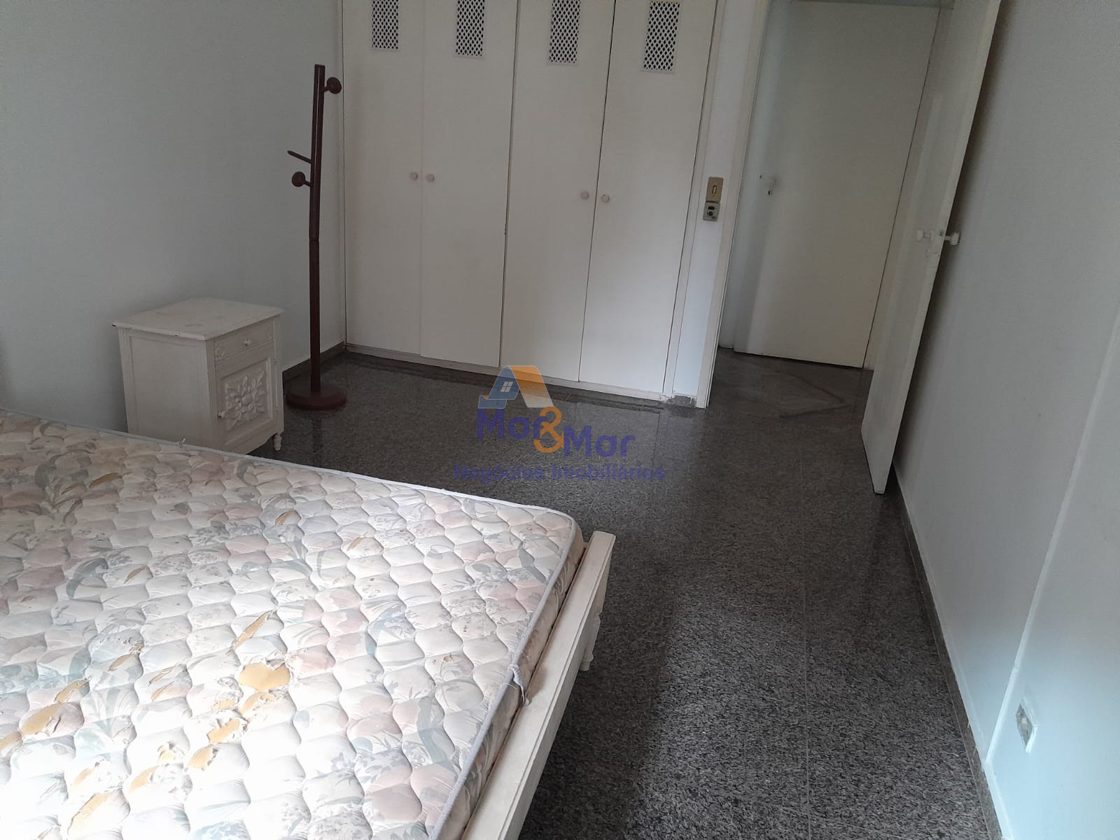 Casa em alvenaria GUARUJÁ - SP