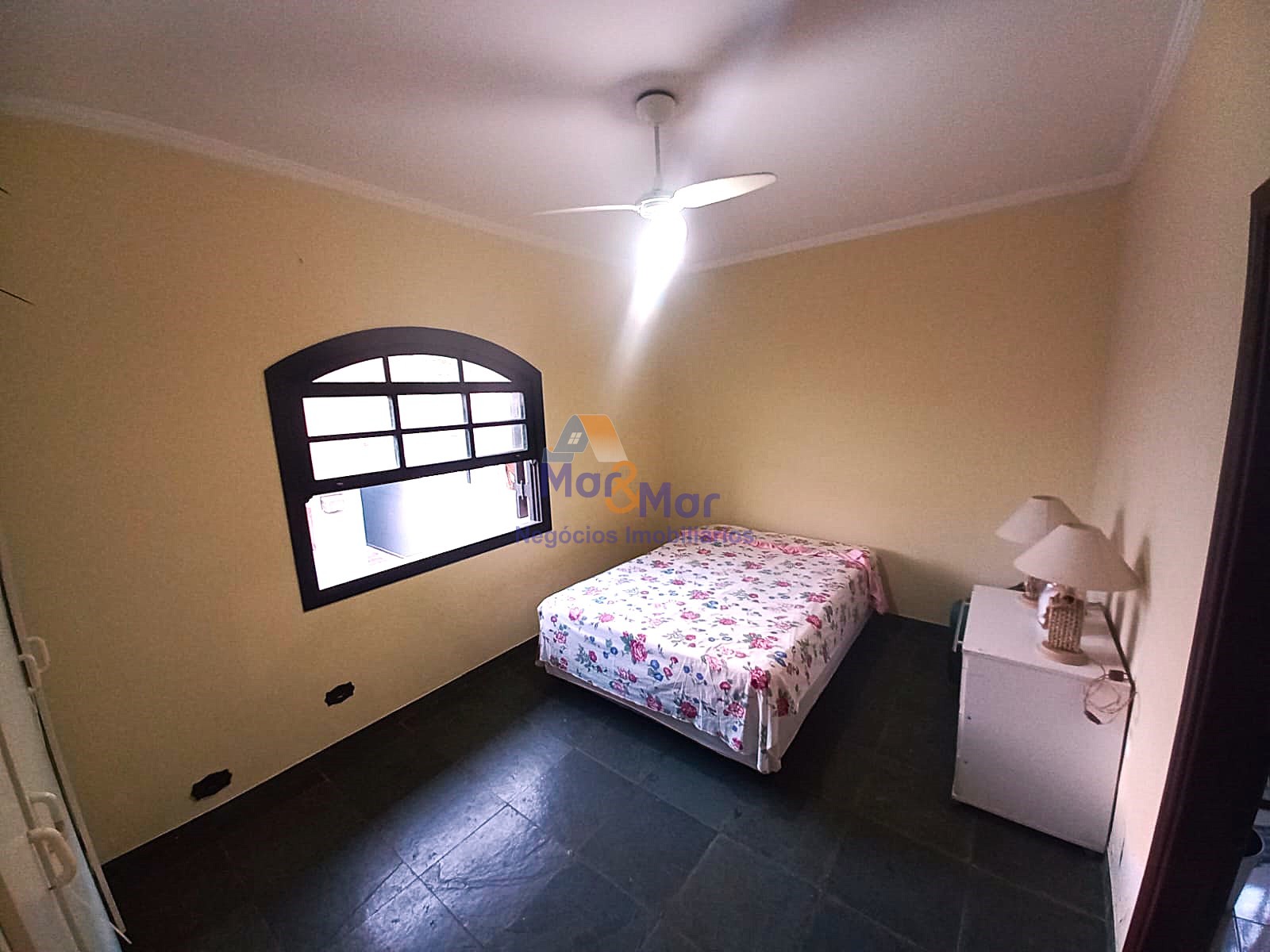 Casa em alvenaria GUARUJÁ - SP
