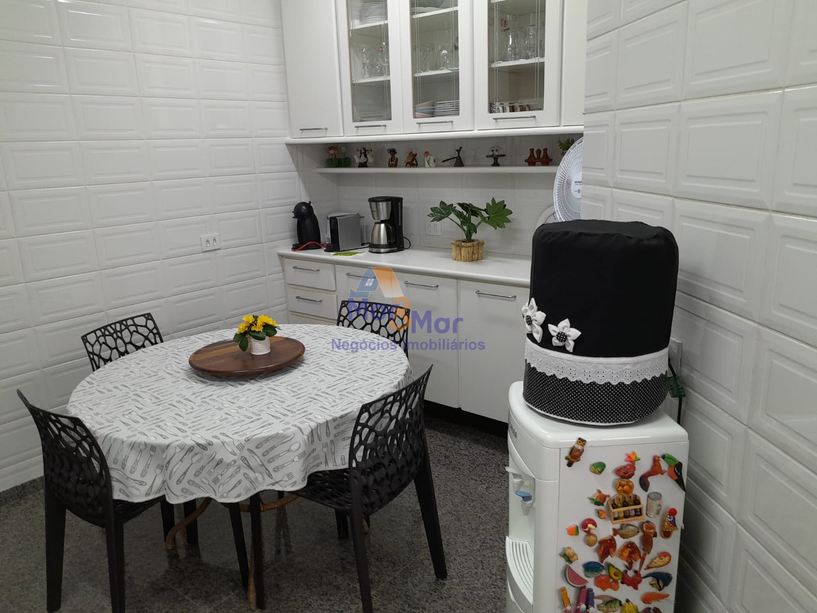 Apartamento na Praia da Enseada, Guarujá - SP