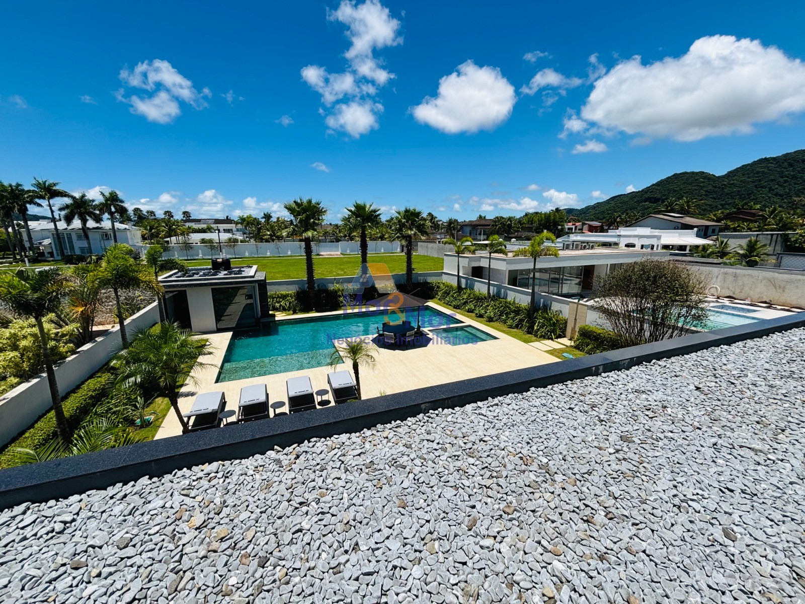 Casa em alvenaria GUARUJÁ - SP