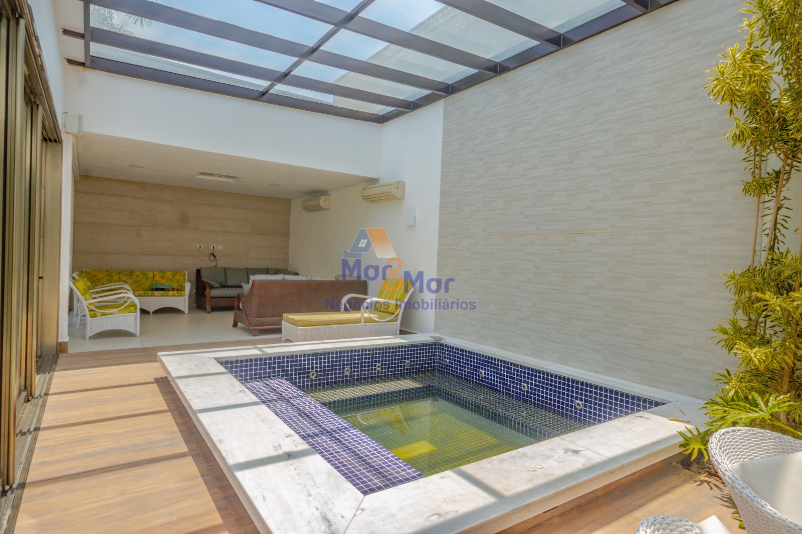 Casa em alvenaria GUARUJÁ - SP