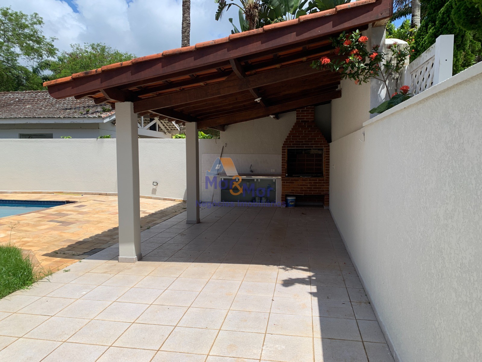 Casa em alvenaria GUARUJÁ - SP