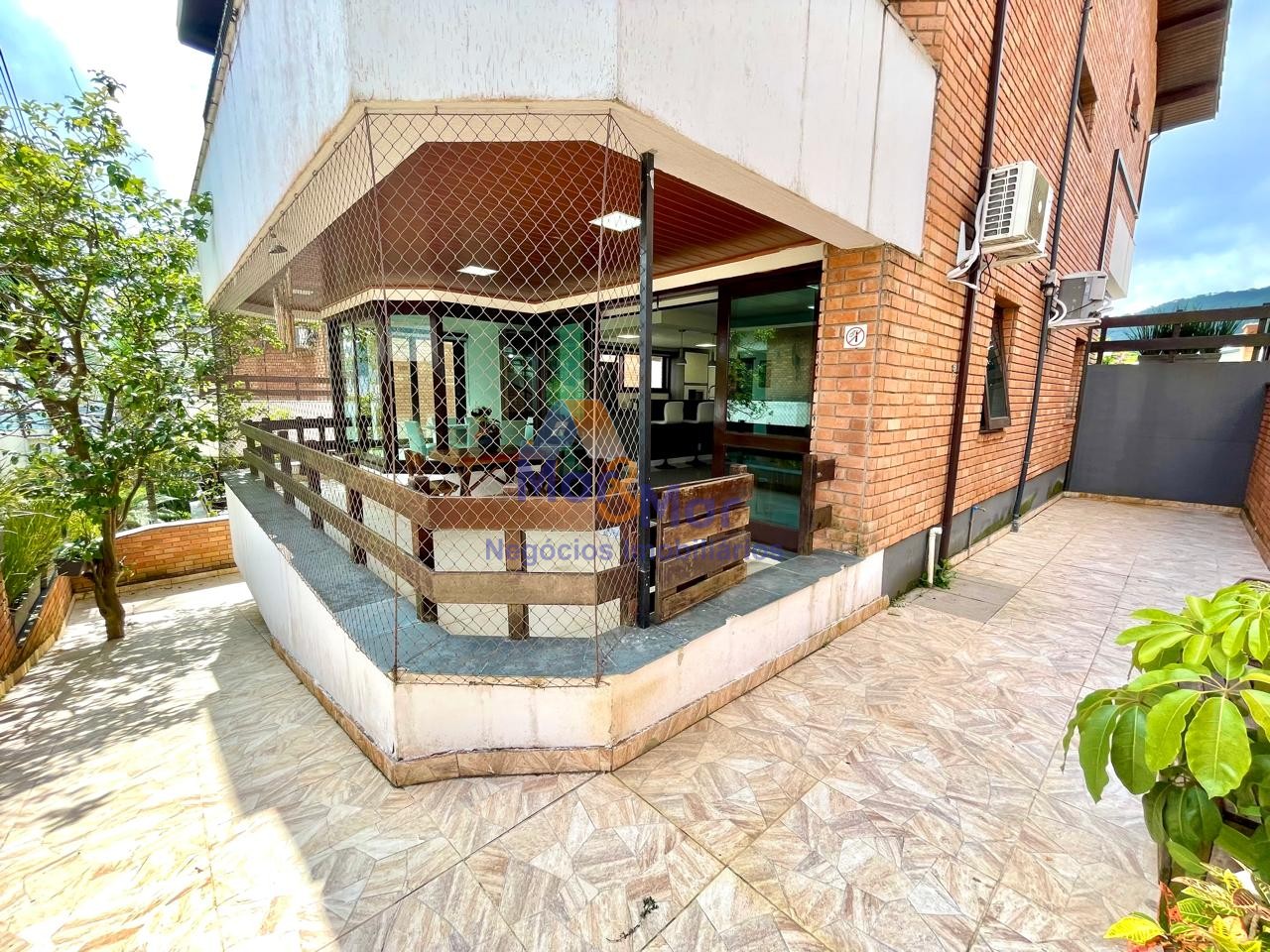 Casa em alvenaria GUARUJÁ - SP
