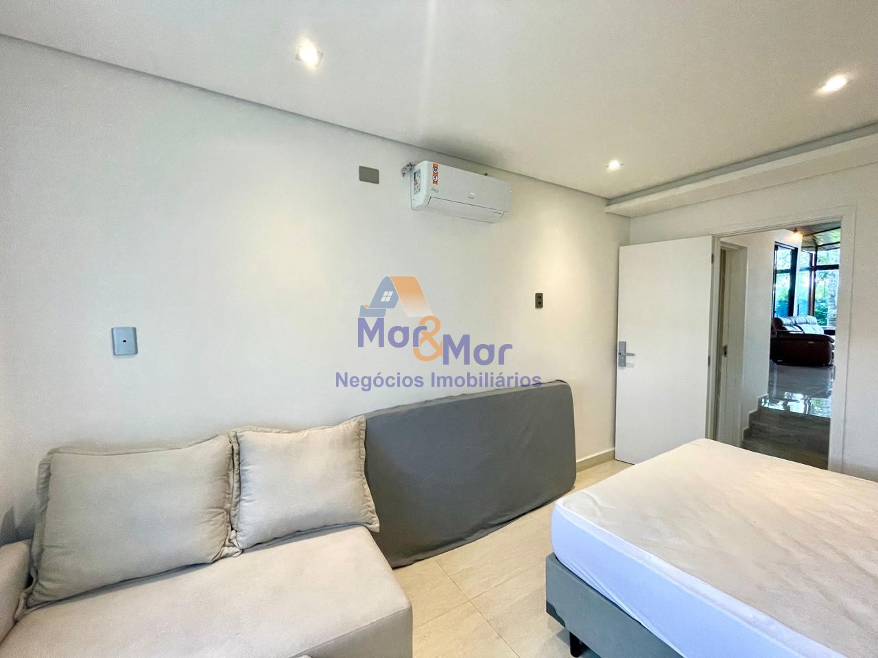 Casa , Praia da Esnseada - GUARUJÁ - SP