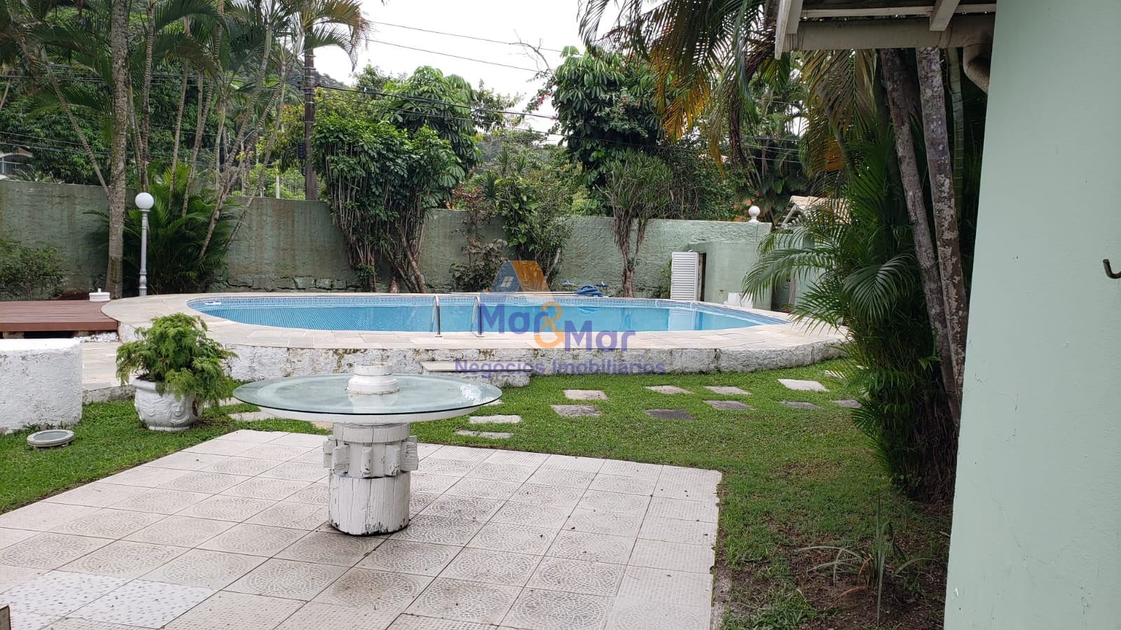 Casa em alvenaria GUARUJÁ - SP