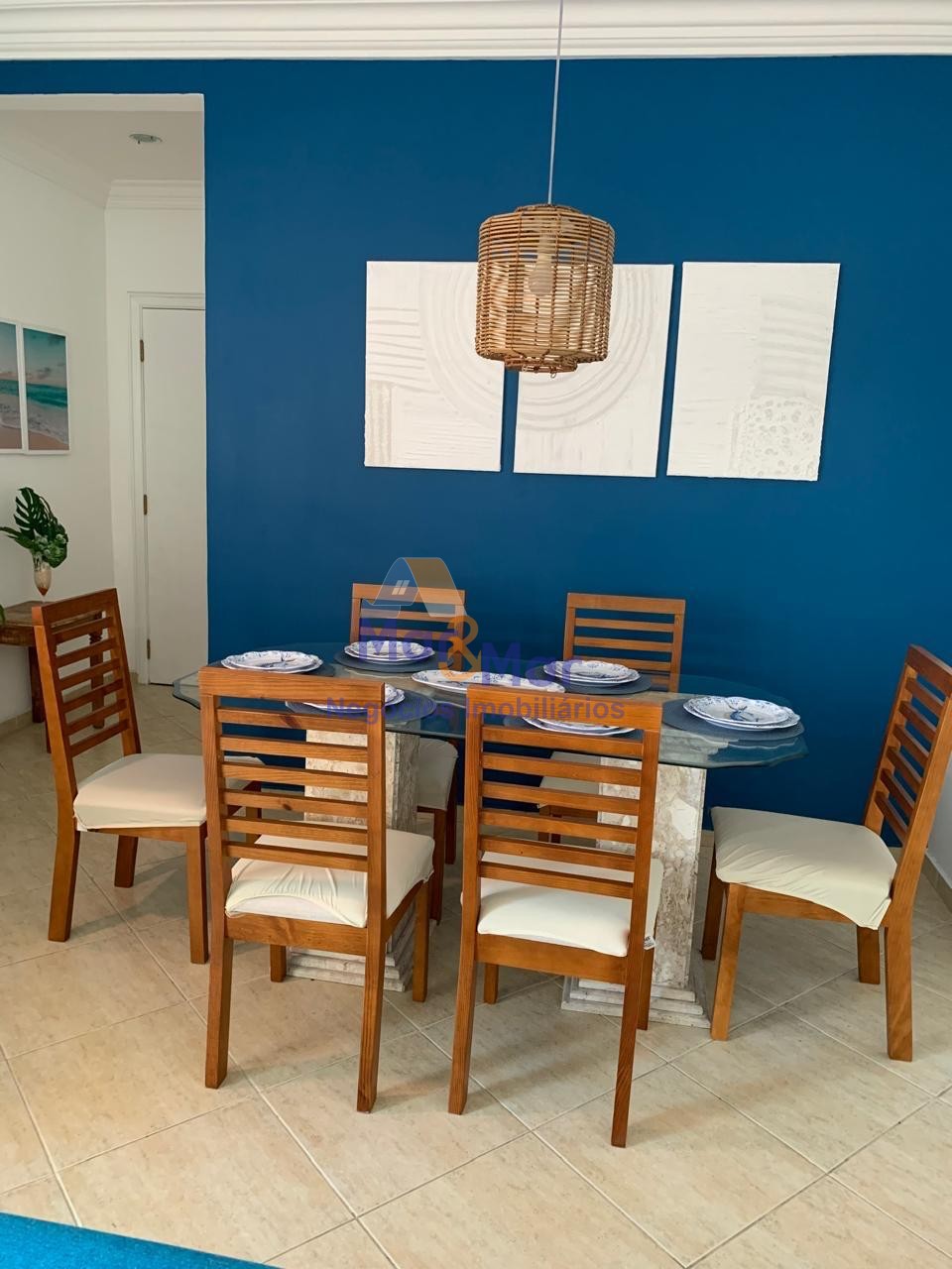 Apartamento Frente ao Mar nas Pitangueiras, Guarujá - SP