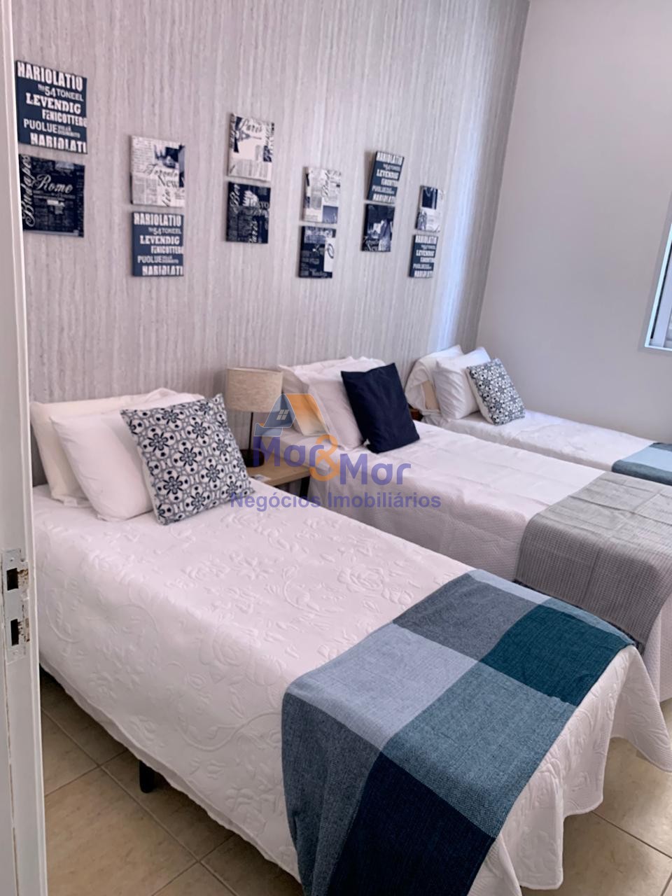 Apartamento Frente ao Mar nas Pitangueiras, Guarujá - SP
