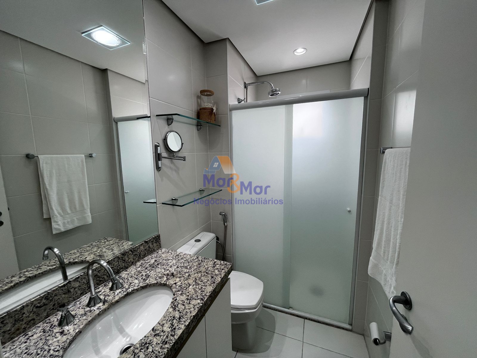 Apartamento Frente ao Mar-4-dormitorios-Enseada