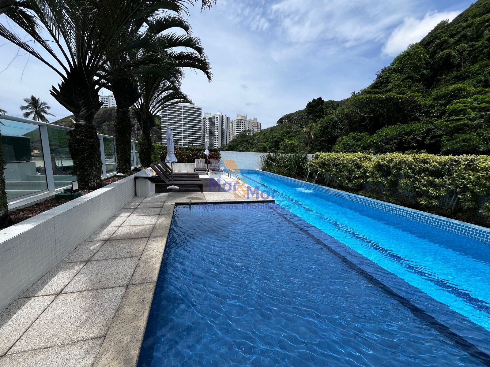 Apartamento Frente ao Mar-4-dormitorios-Enseada