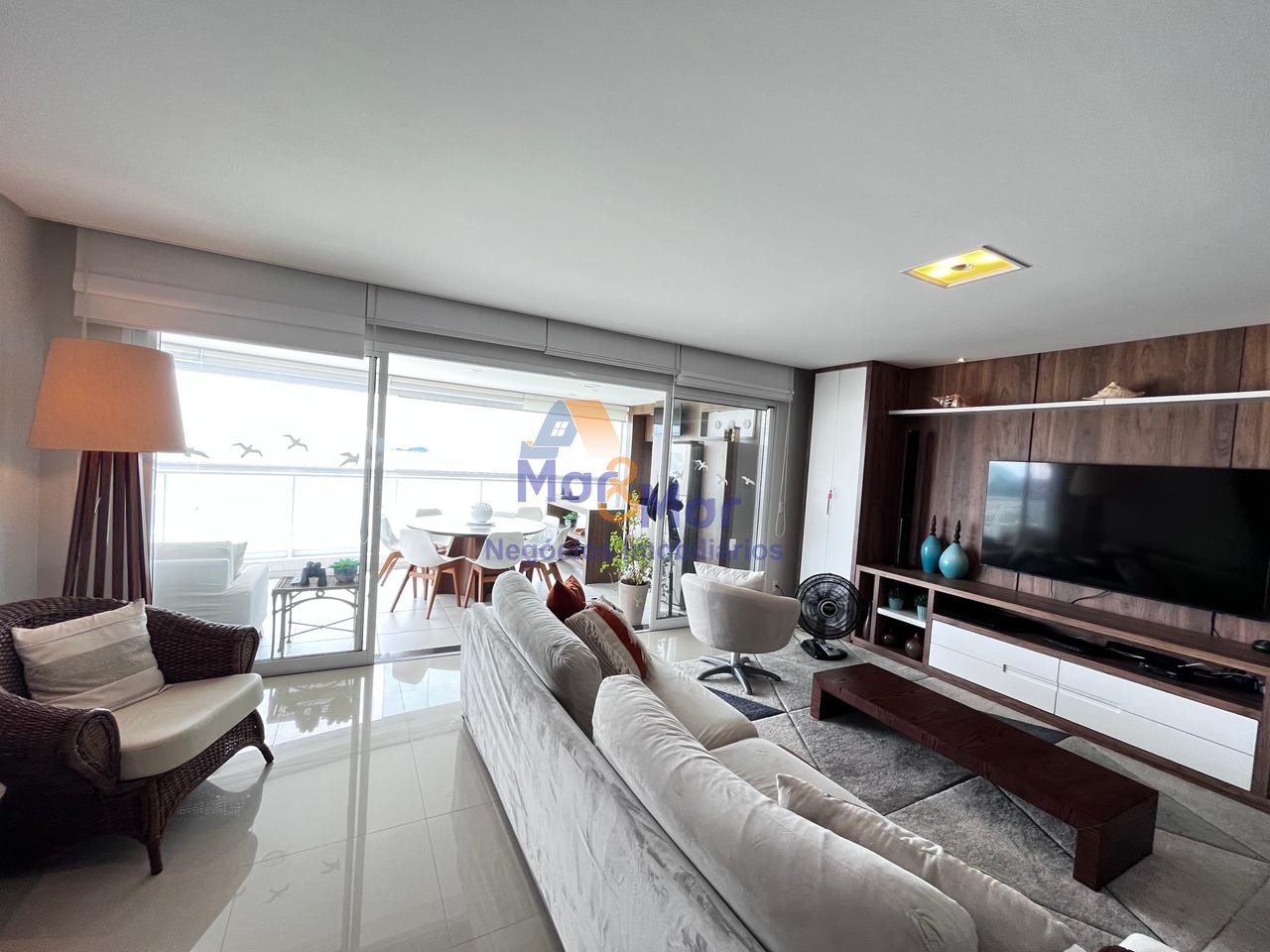 Apartamento Frente ao Mar-4-dormitorios-Enseada