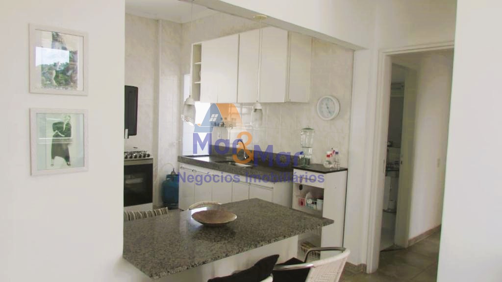 Apartamento na Praia das Pitangueiras, Guarujá - SP