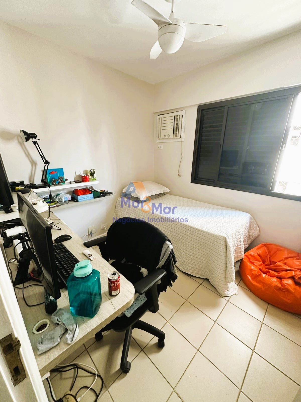 Apartamento na Praia das Astúrias, Guarujá - SP
