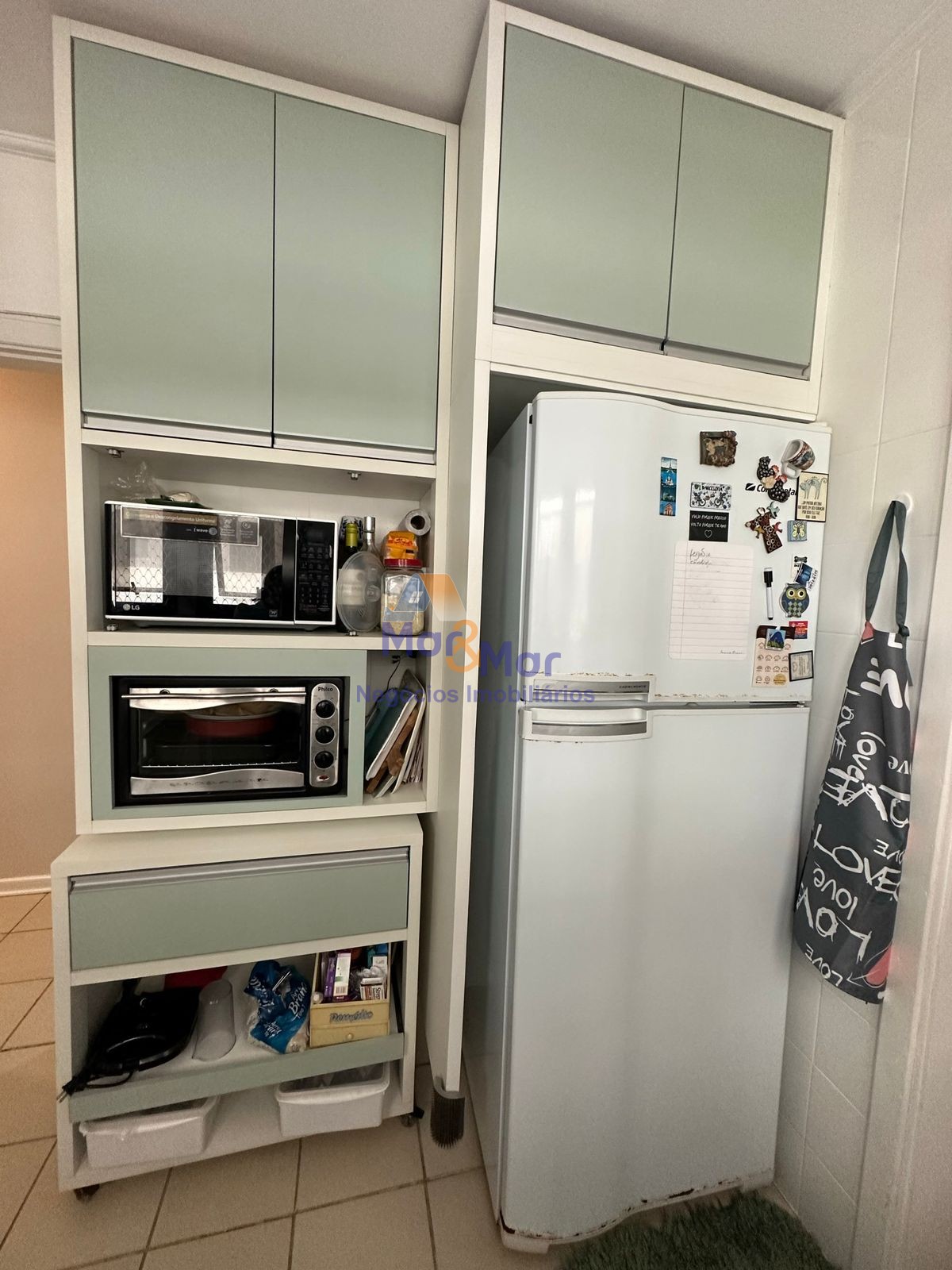 Apartamento na Praia das Astúrias, Guarujá - SP
