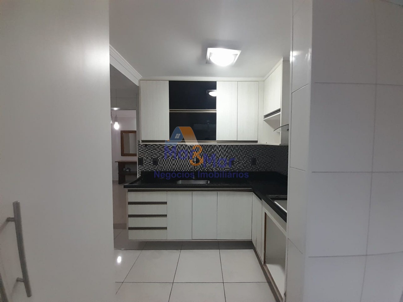 Apartamento na Praia da Enseada, Guarujá - SP
