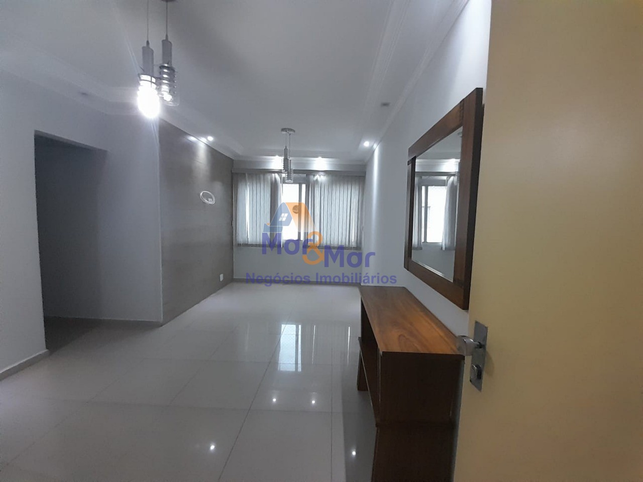 Apartamento na Praia da Enseada, Guarujá - SP