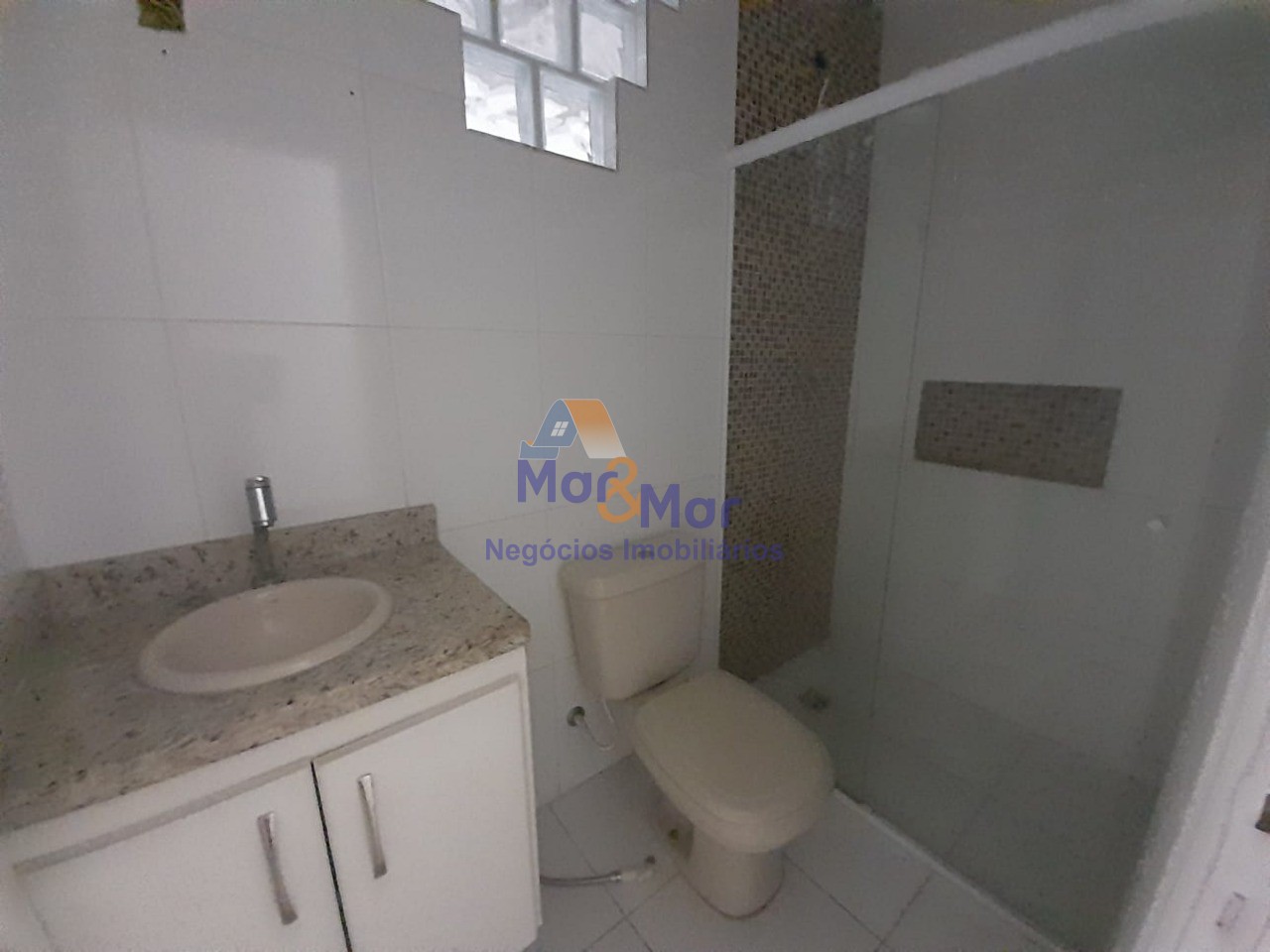 Apartamento na Praia da Enseada, Guarujá - SP