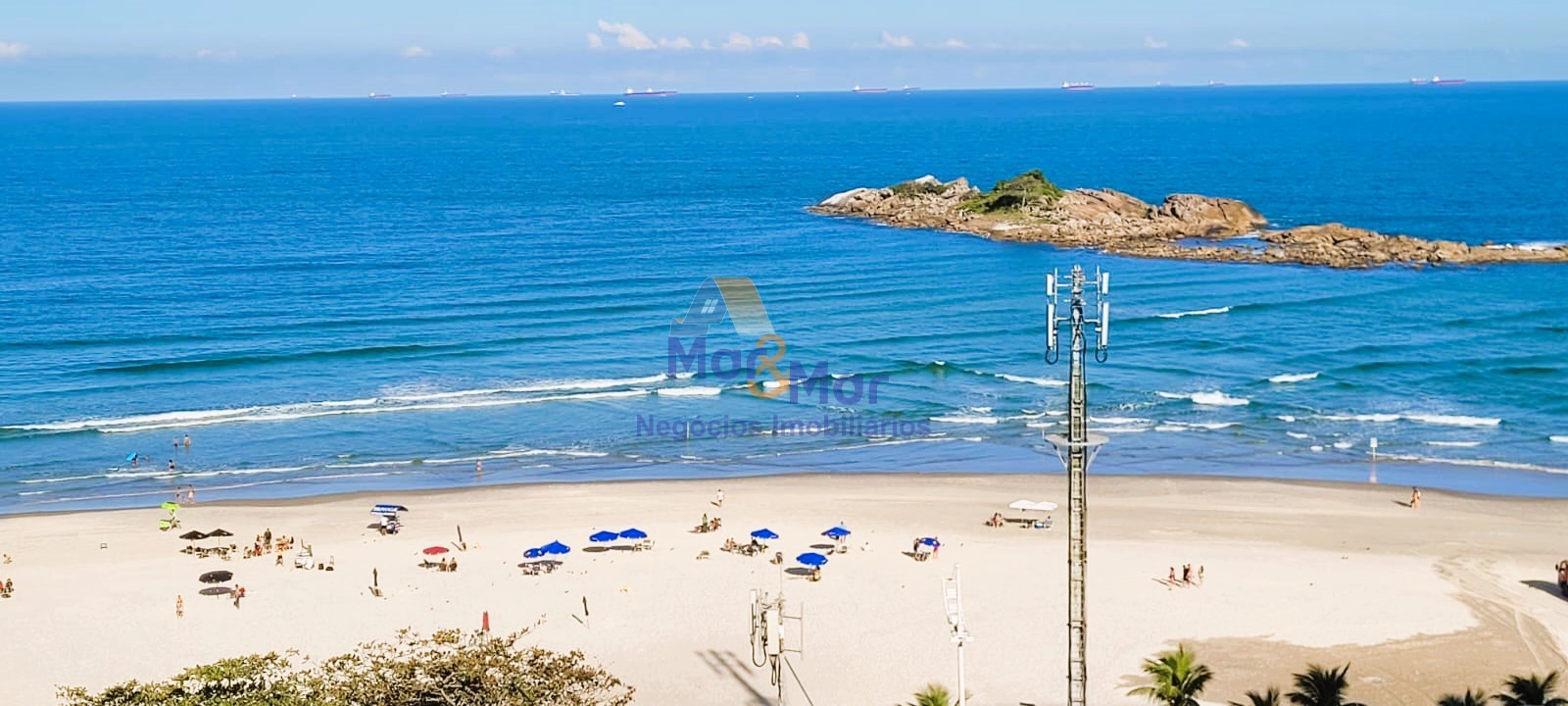 Apartamento Frente ao Mar nas Pitangueiras, Guarujá - SP