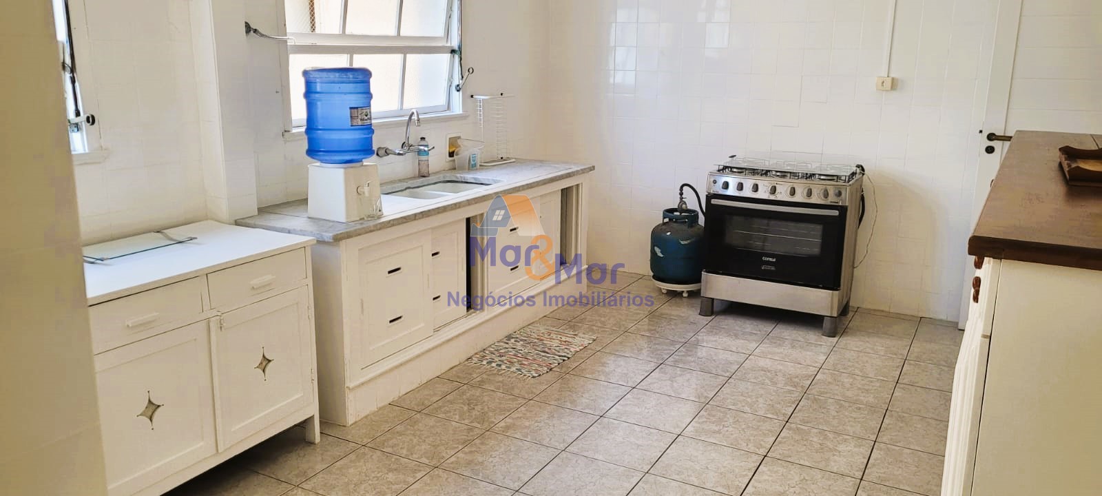 Apartamento Frente ao Mar nas Pitangueiras, Guarujá - SP