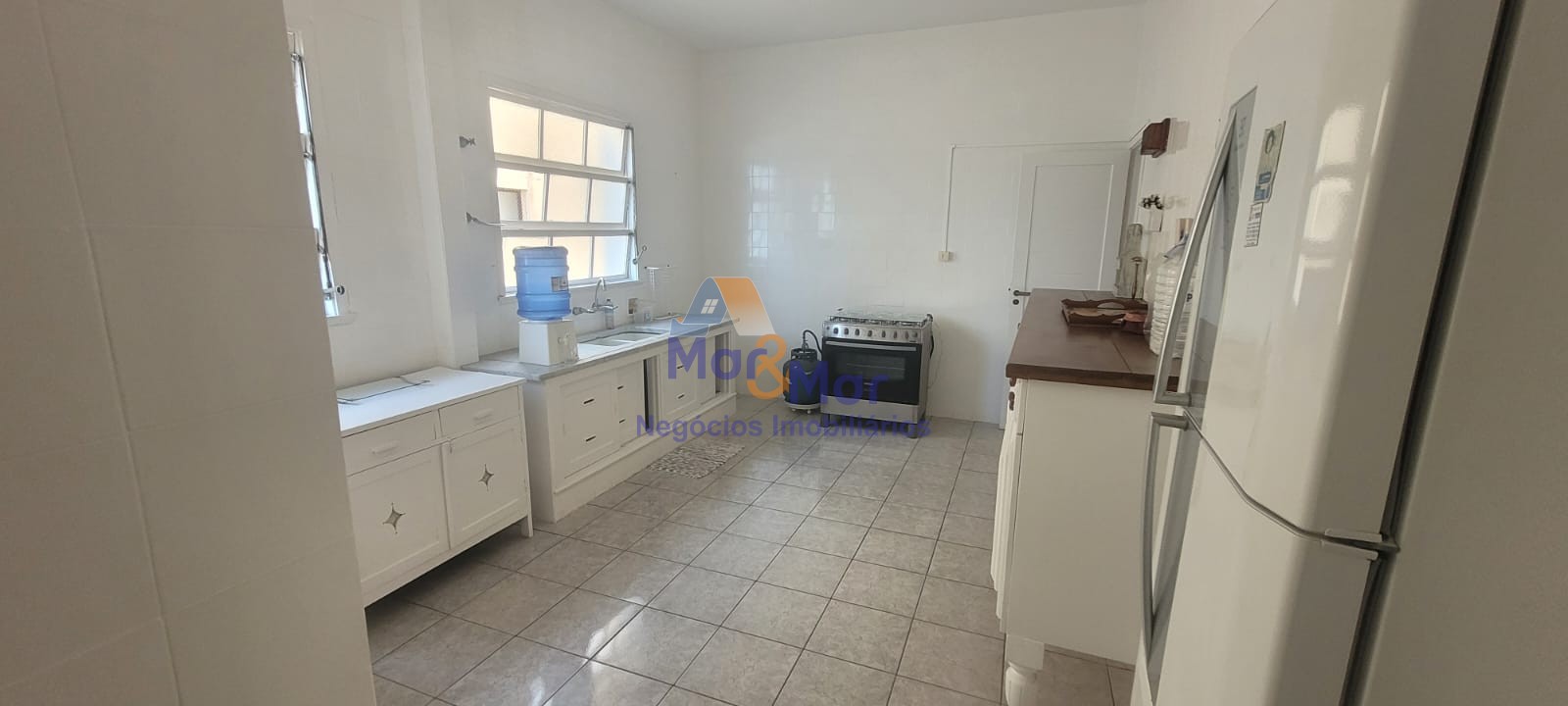 Apartamento Frente ao Mar nas Pitangueiras, Guarujá - SP