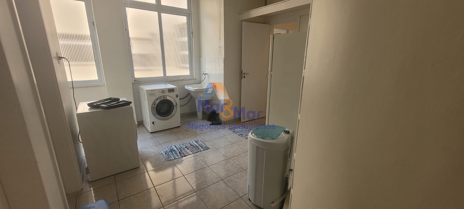 Apartamento Frente ao Mar nas Pitangueiras, Guarujá - SP