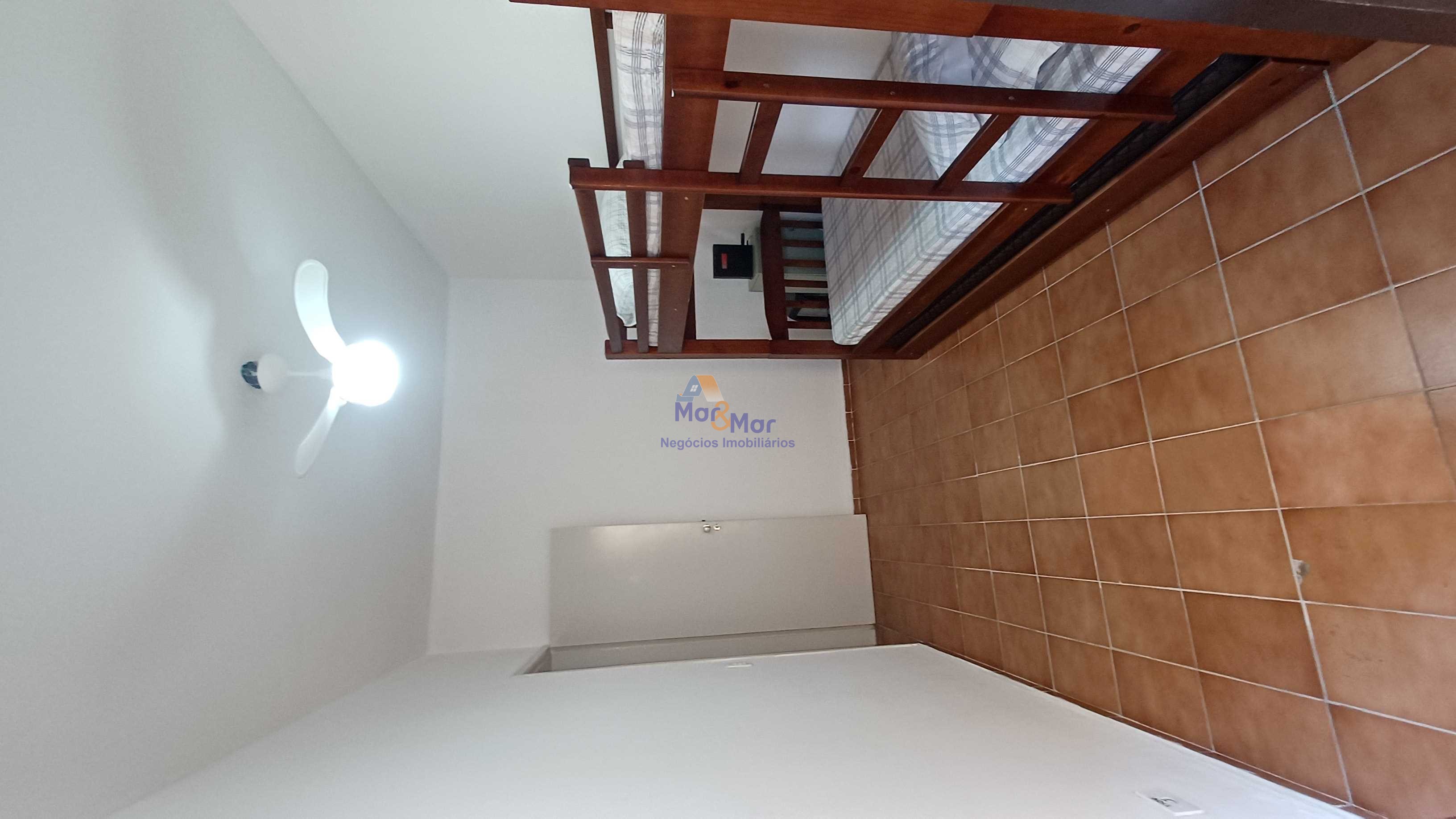 Apartamento na Praia da Enseada, Guarujá - SP