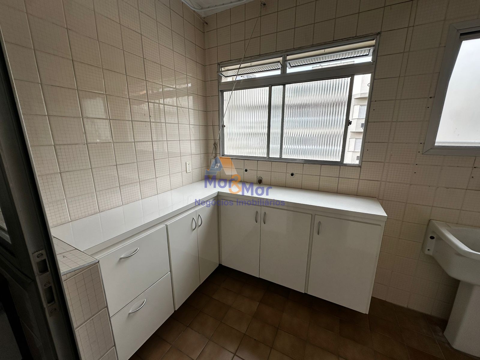 Apartamento na Praia da Enseada, Guarujá - SP