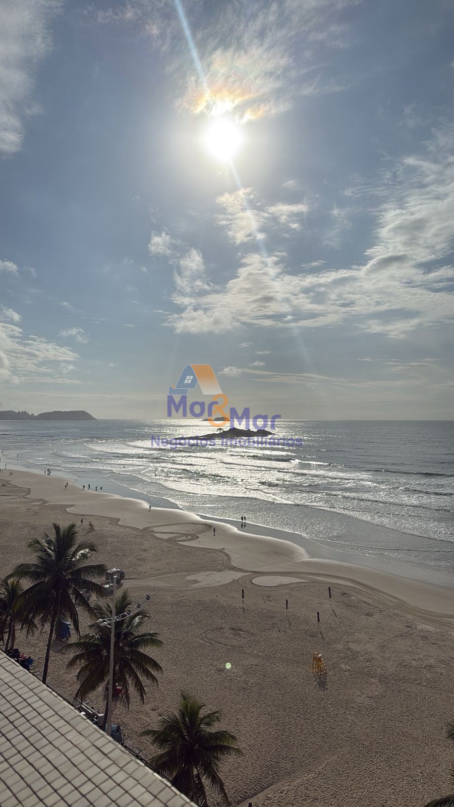 Apartamento Frente ao Mar nas Pitangueiras, Guarujá - SP