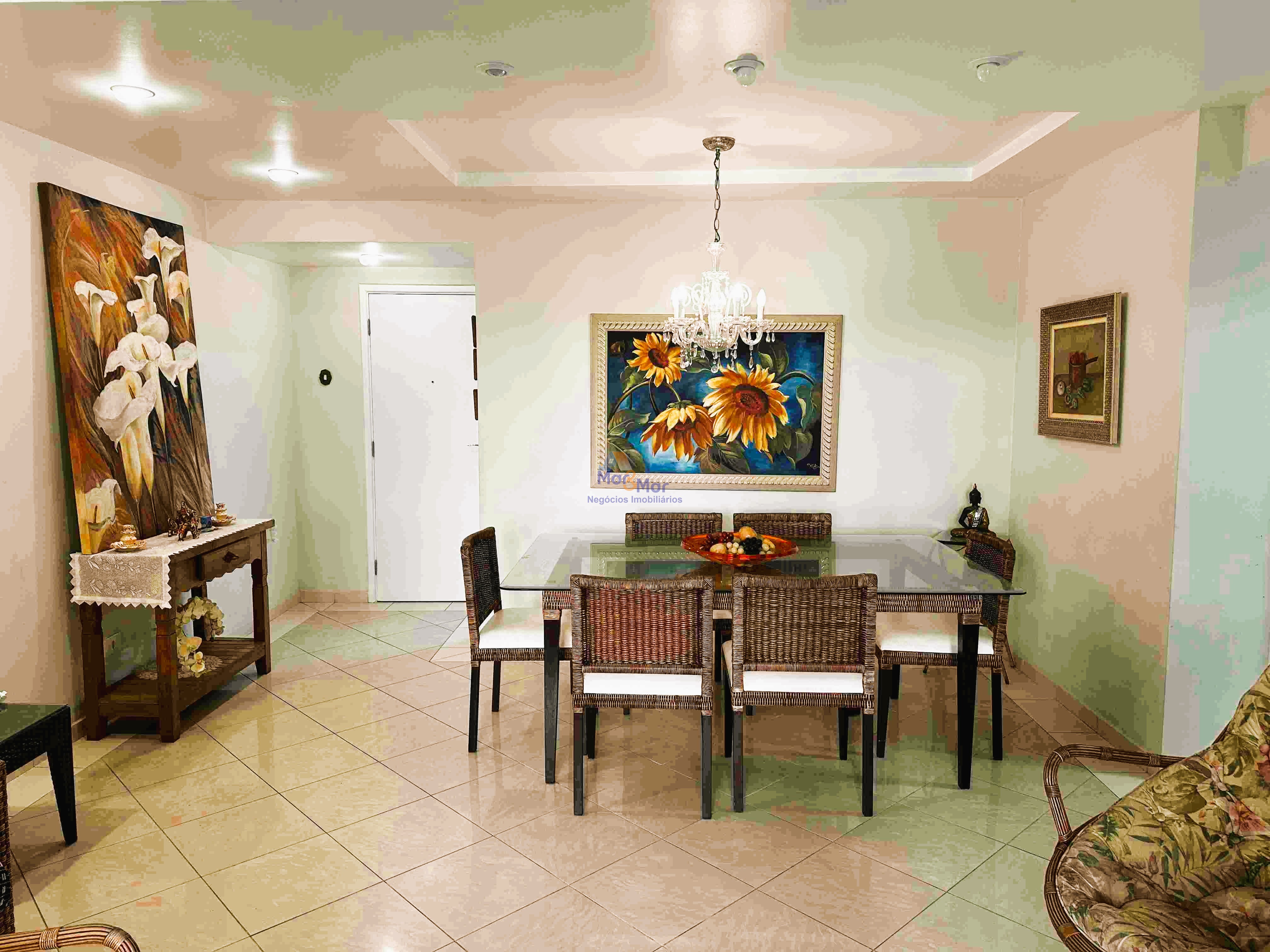 Apartamento-3-dormitorios-Pitangueiras