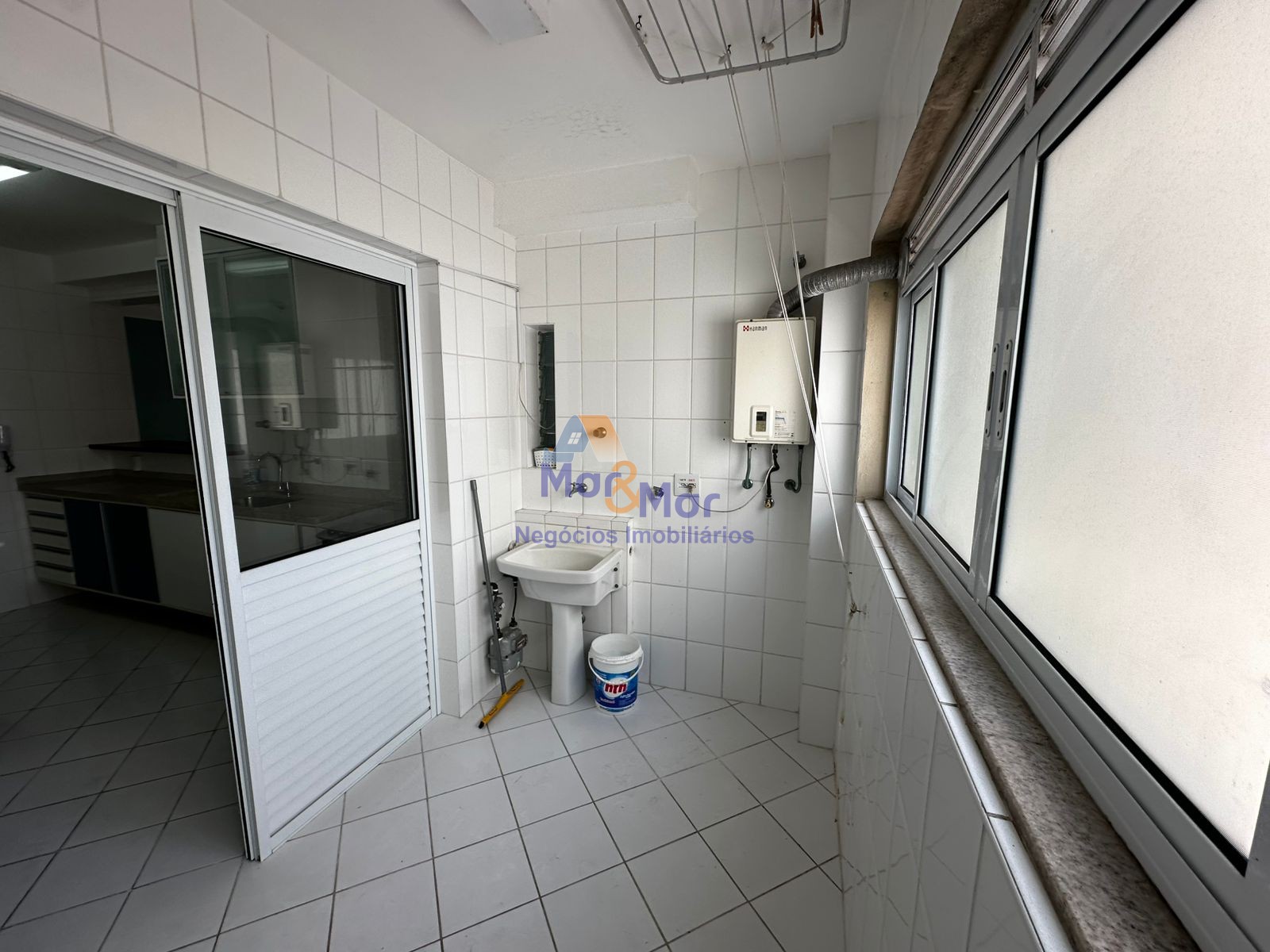 Apartamento Frente ao Mar, Praia das Astúrias Guarujá - SP