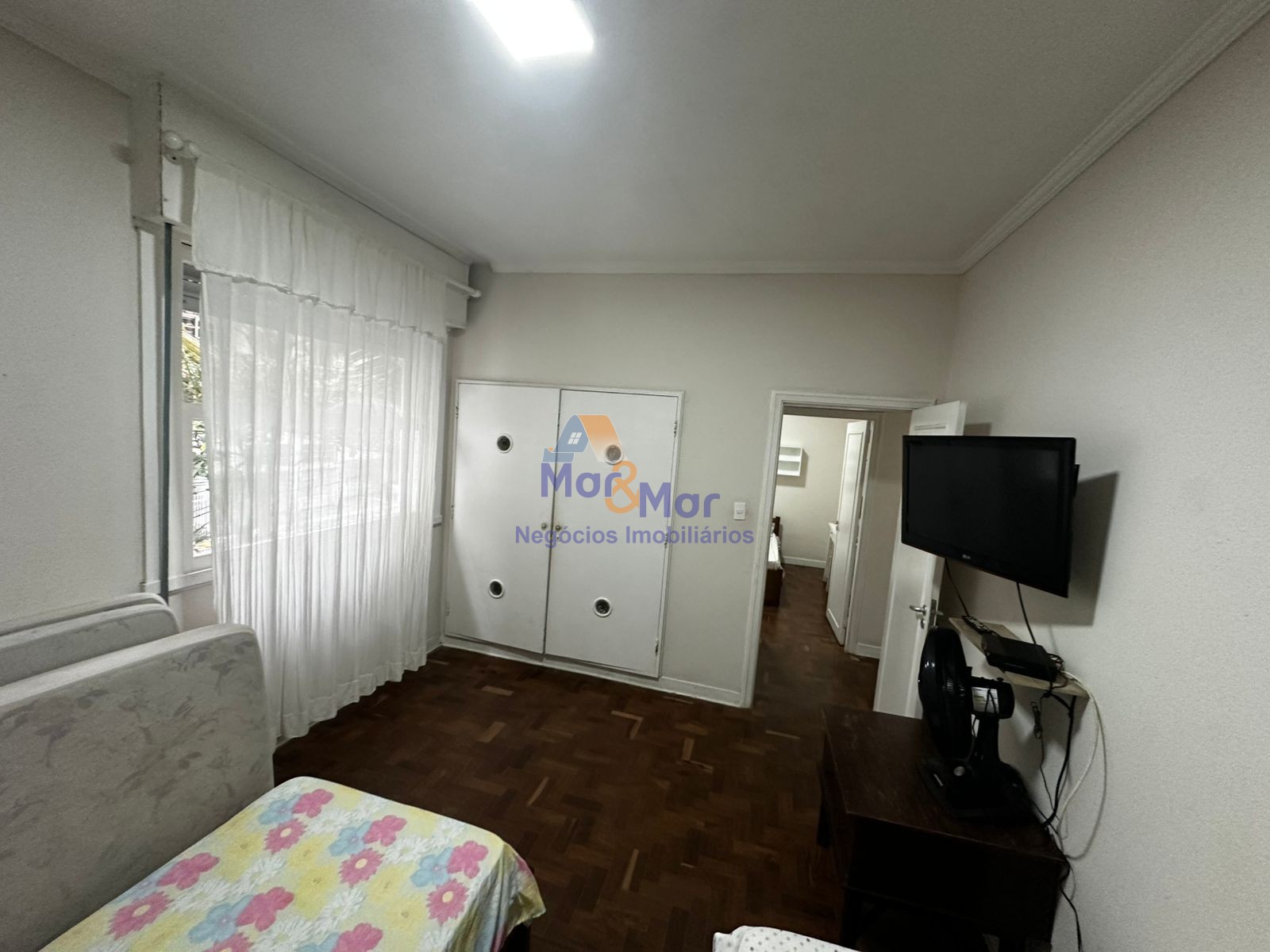 Apartamento-2-dormitorios-Pitangueiras