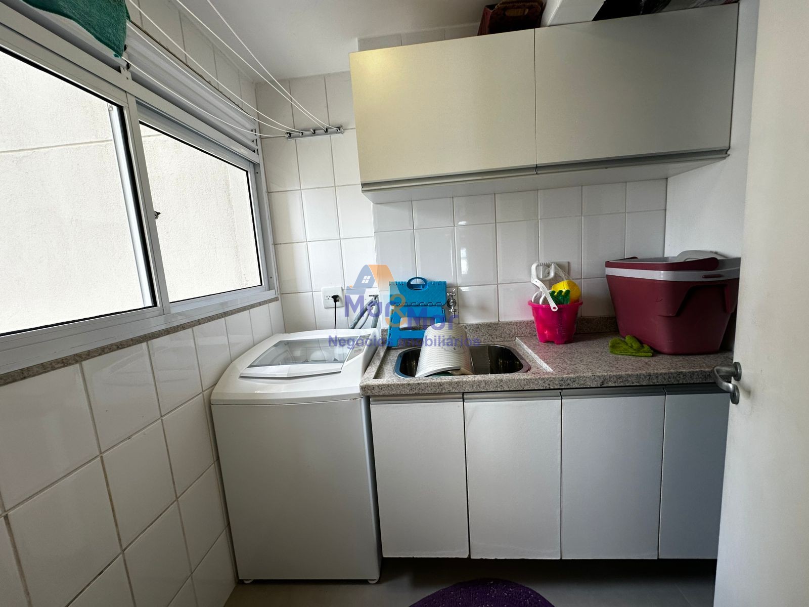 Apartamento Frente ao Mar, Praia das Astúria, Guarujá - SP