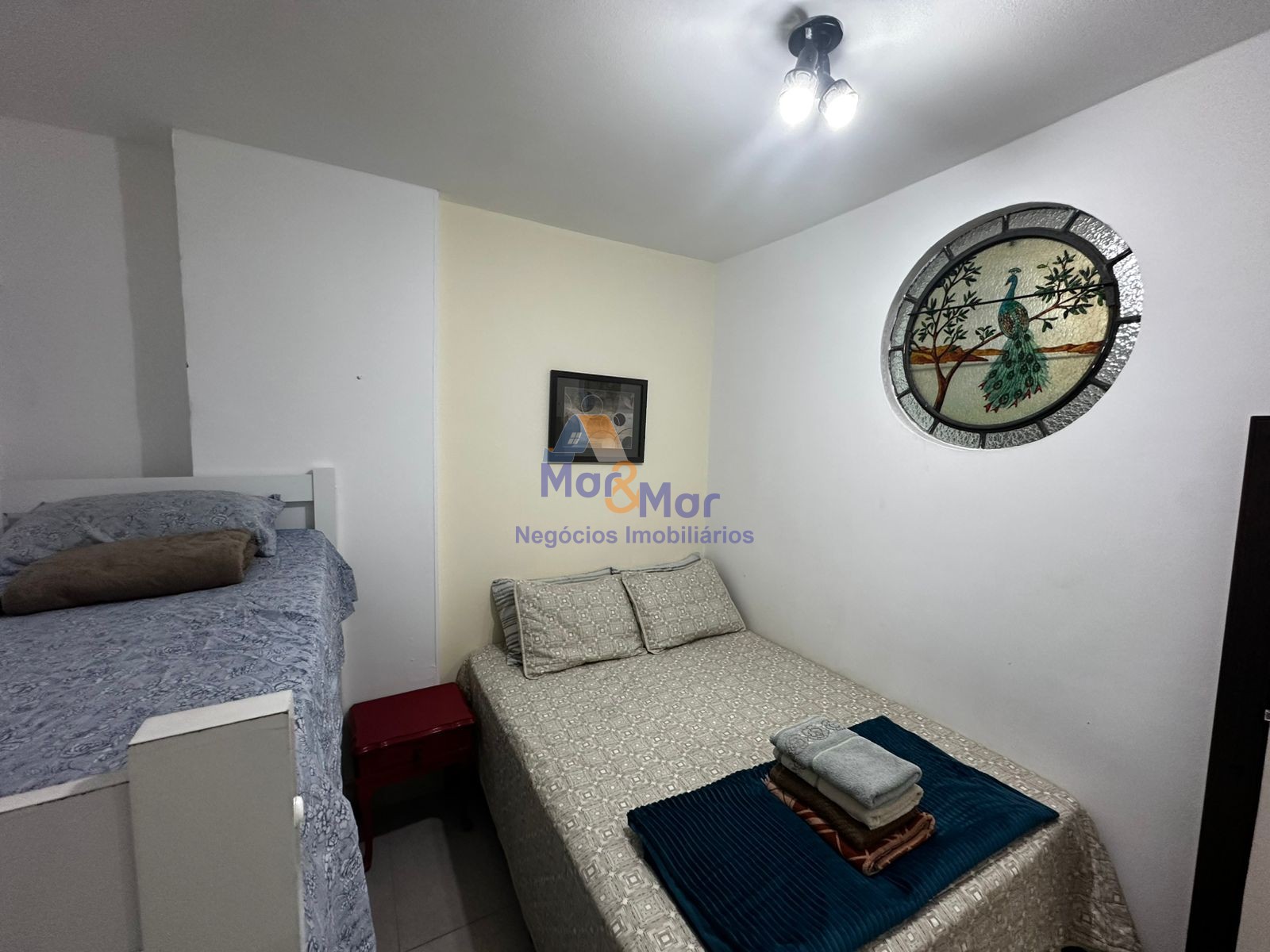 Apartamento na Praia das Pitangueiras, Guarujá - SP