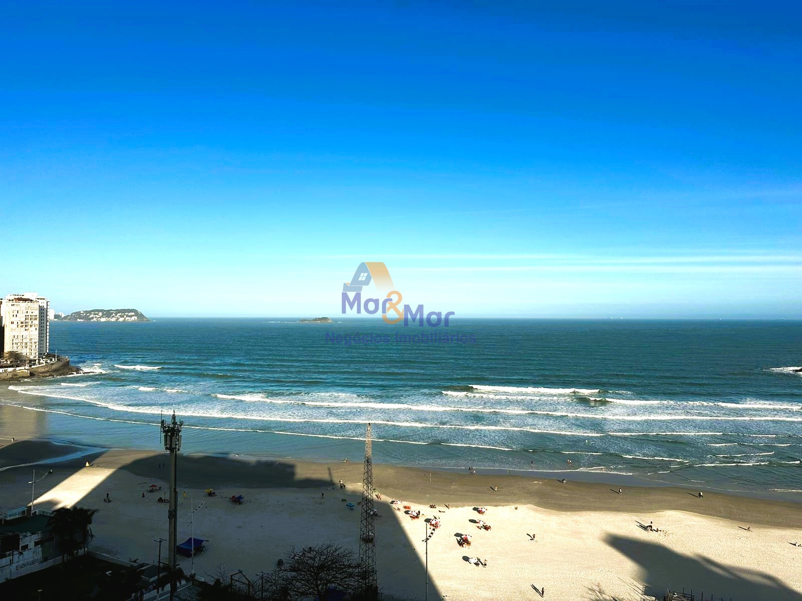 Apartamento Frente ao Mar nas Pitangueiras, Guarujá - SP