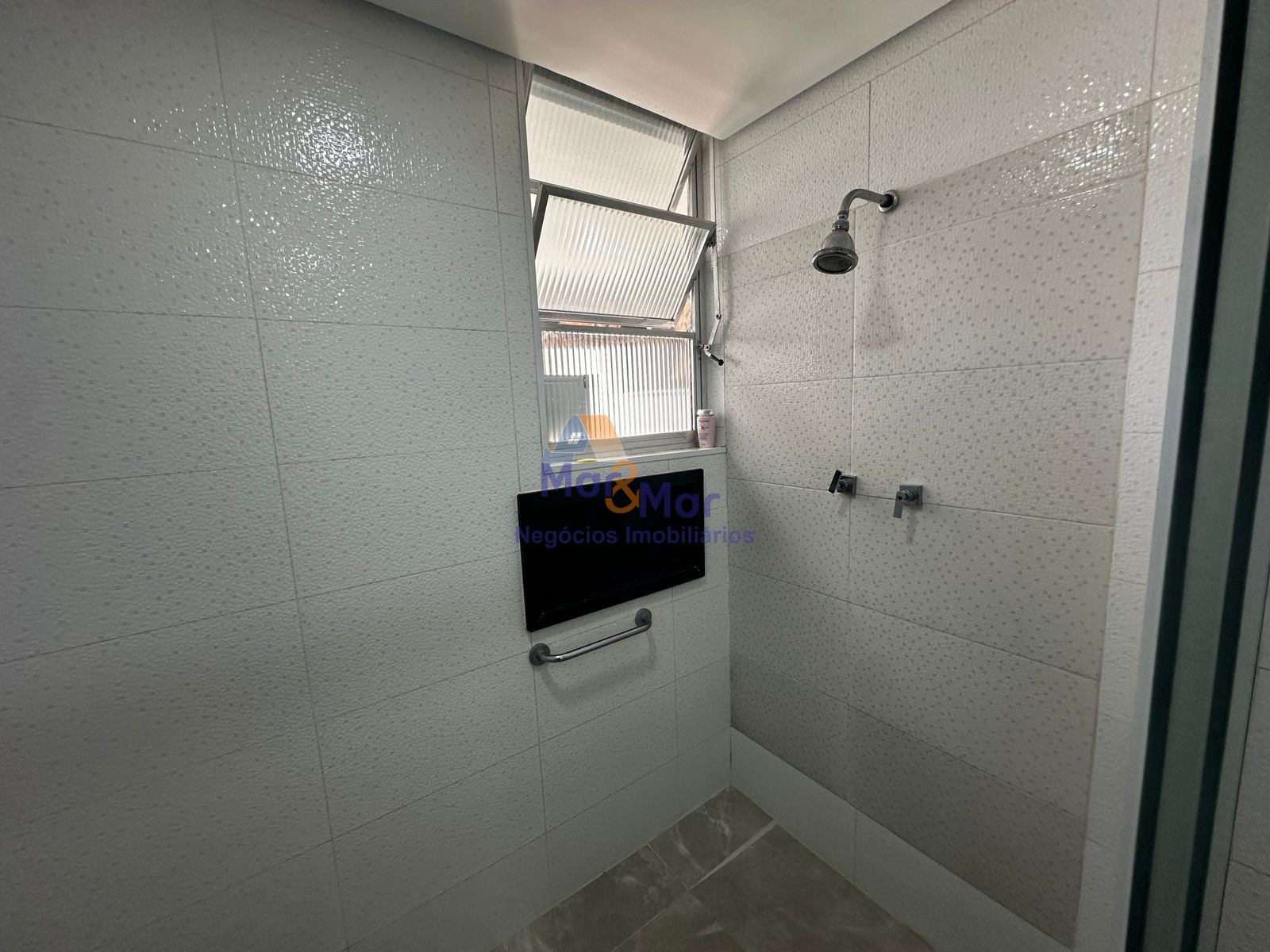 Apartamento Frente ao Mar-3-dormitorios-Pitangueiras