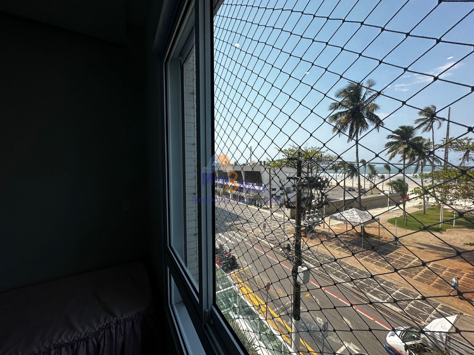 Apartamento Frente ao Mar-3-dormitorios-Pitangueiras