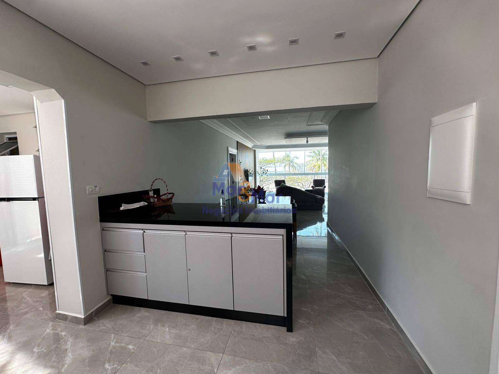 Apartamento Frente ao Mar-3-dormitorios-Pitangueiras